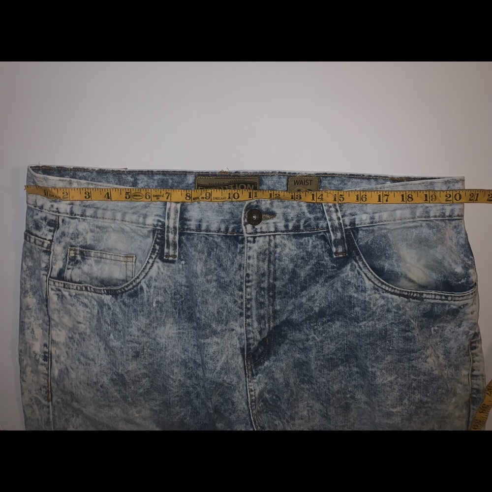 Evolution Jeans Stonewashed Preowned - image 8